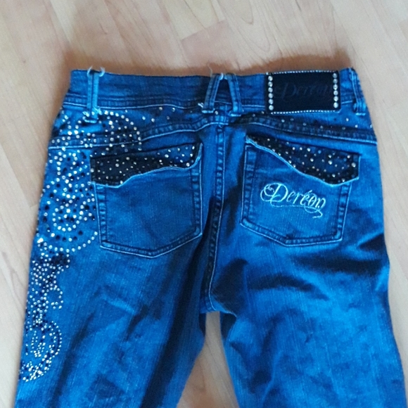 Dereon jeans - Picture 4 of 4